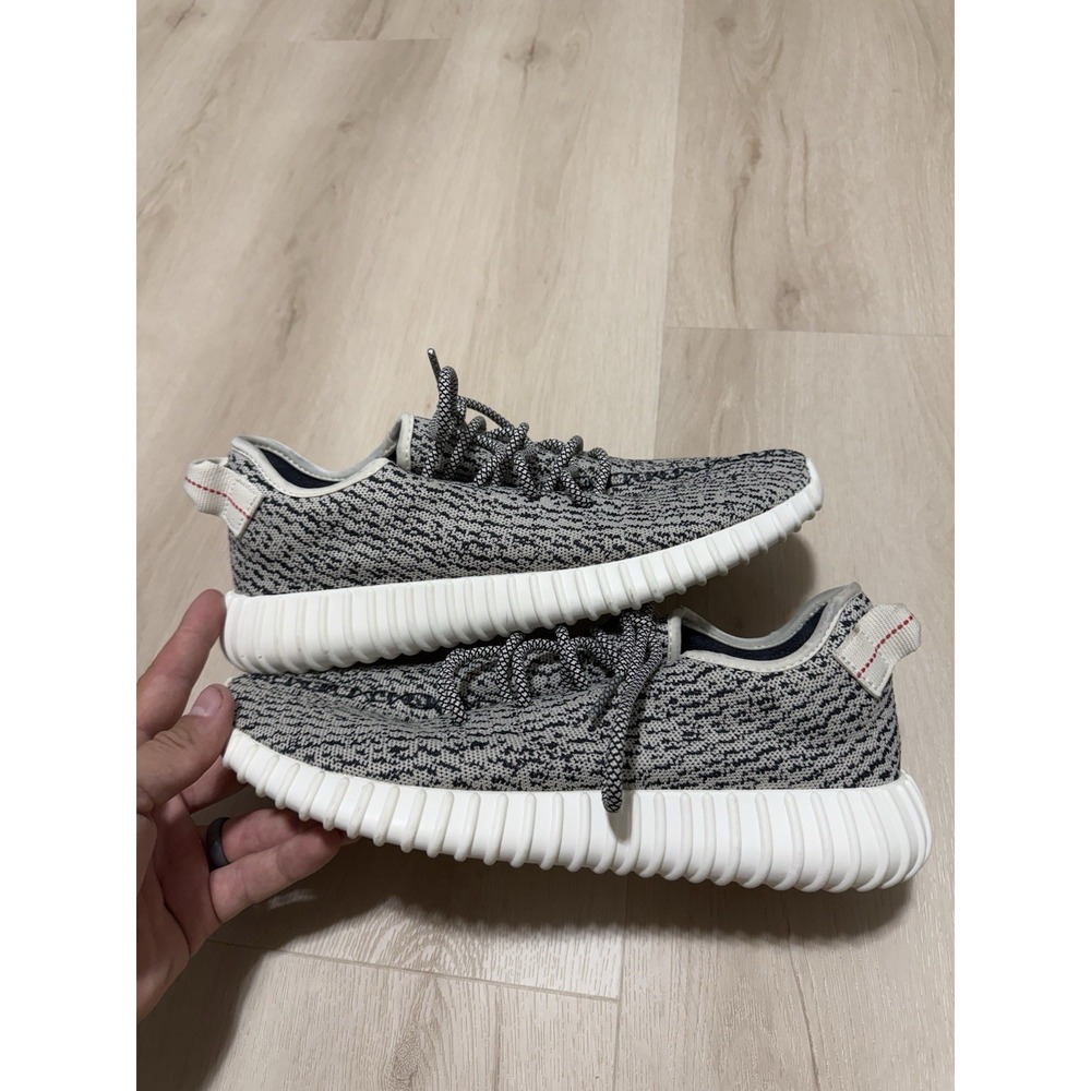 Adidas Yeezy Boost 350 Mens 10.5 Low-Top Zebra Sneakers Gray/Black/White Lace-Up